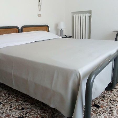 Sapori Veneti Srl Hotel Vicenza Exterior photo