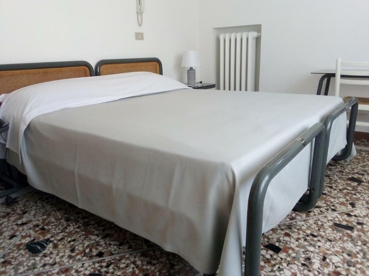 Sapori Veneti Srl Hotel Vicenza Exterior photo